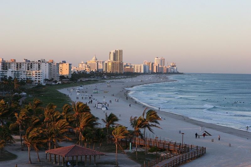 Best Miami Suburbs and Cities nearby to Live or Invest