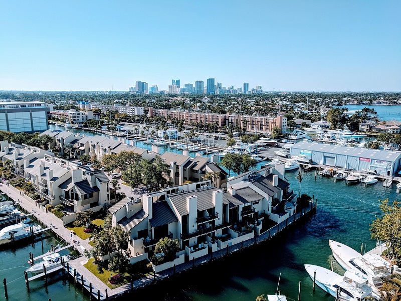 Fort Lauderdale - best cities near Miami and suburbs to live or invest