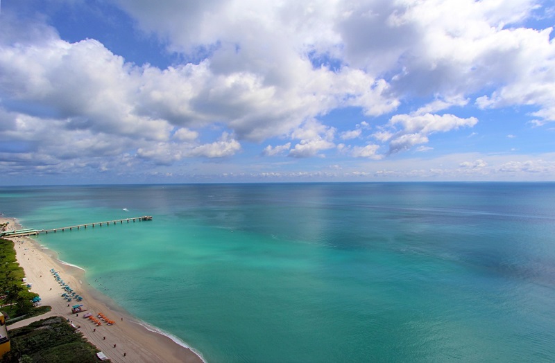 Sunny Isles Beach: The Elegant Island of Luxury Condos in Miami